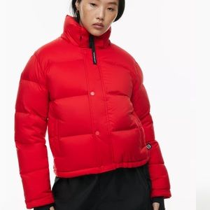 Basically new Aritzia Super Puff Shorty